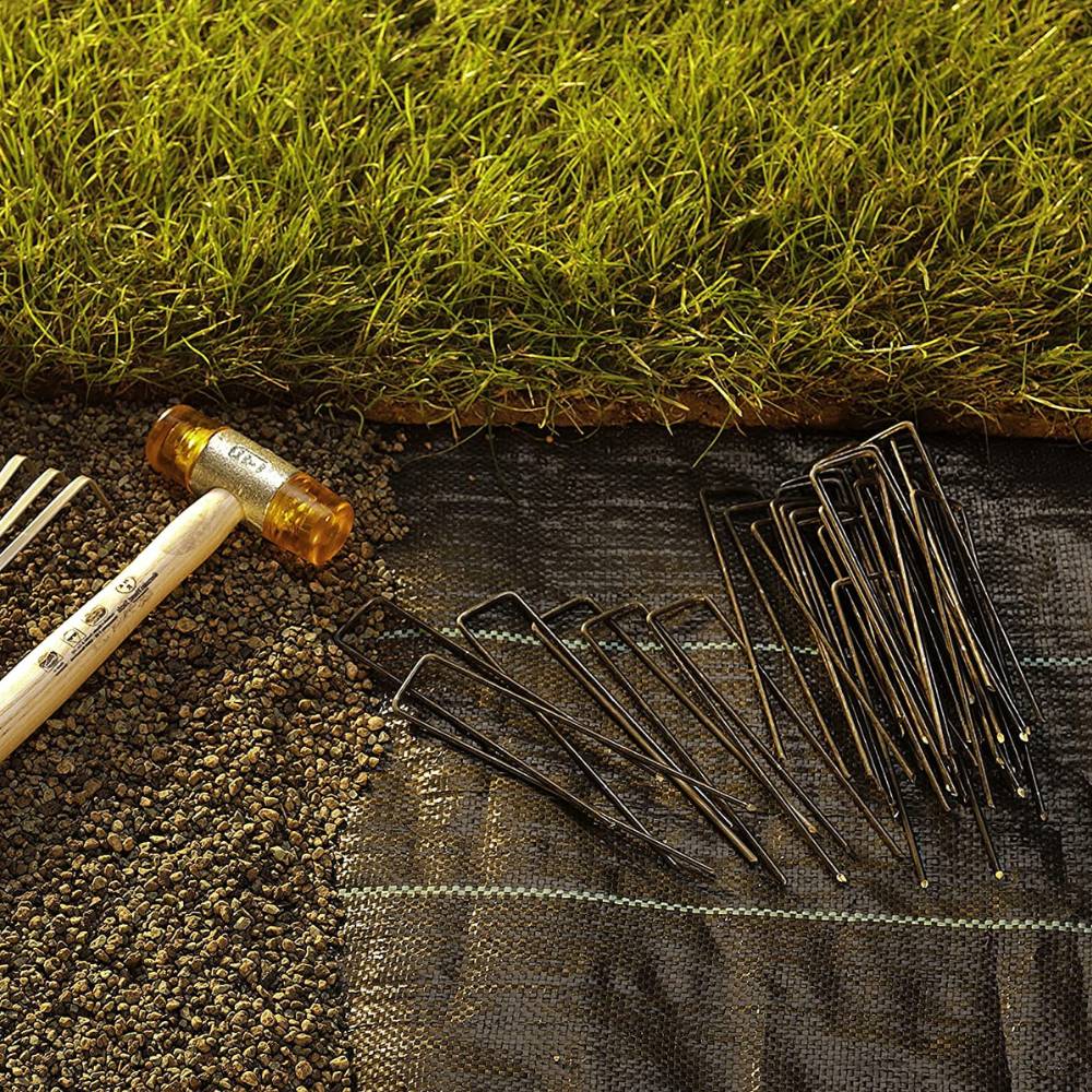 U-Shaped Garden Stakes (pack of 50): image 8